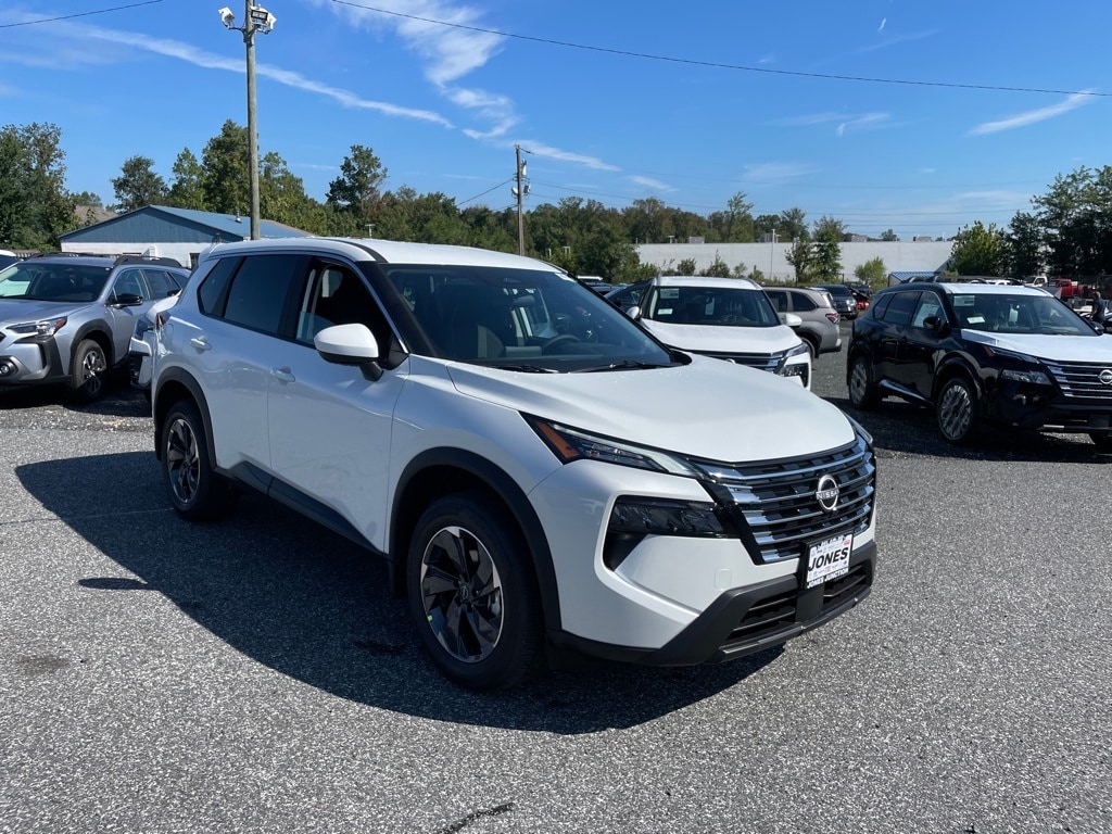 New 2026 Nissan Rogue SV SUV