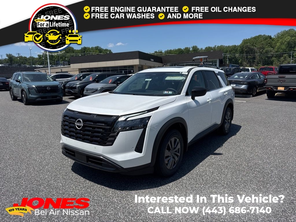2026 Nissan Pathfinder SV 4WD's photo