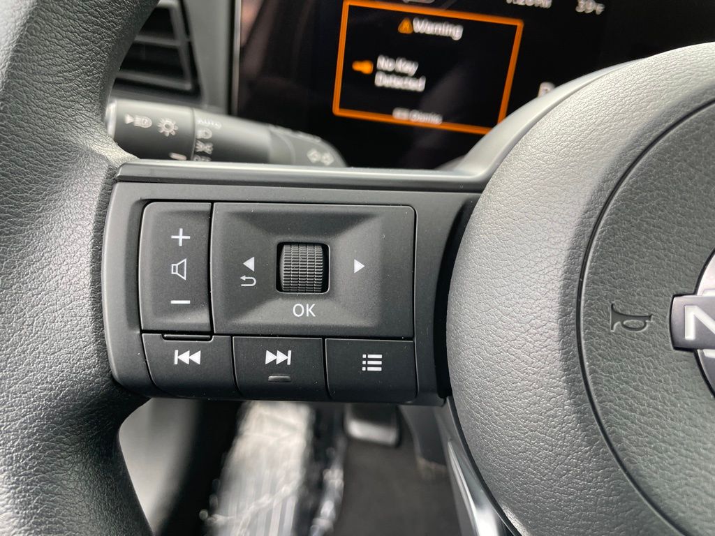 2026 Nissan KICKS SV - Photo 18