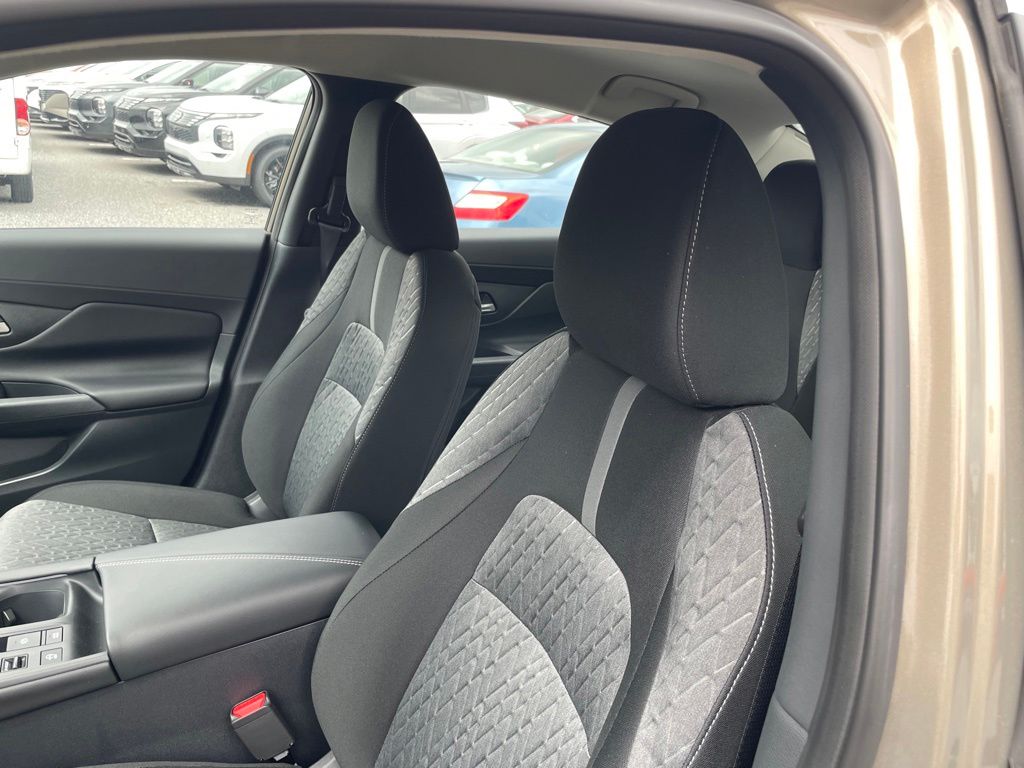 2026 Nissan Sentra SV - Photo 10