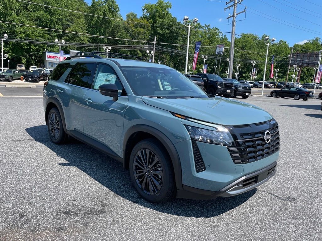 New 2026 Nissan Pathfinder SL SUV