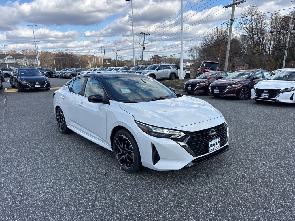 New 2025 Nissan Sentra SR Sedan