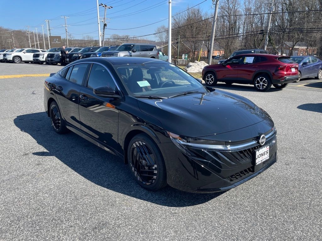 New 2026 Nissan Sentra SR Sedan