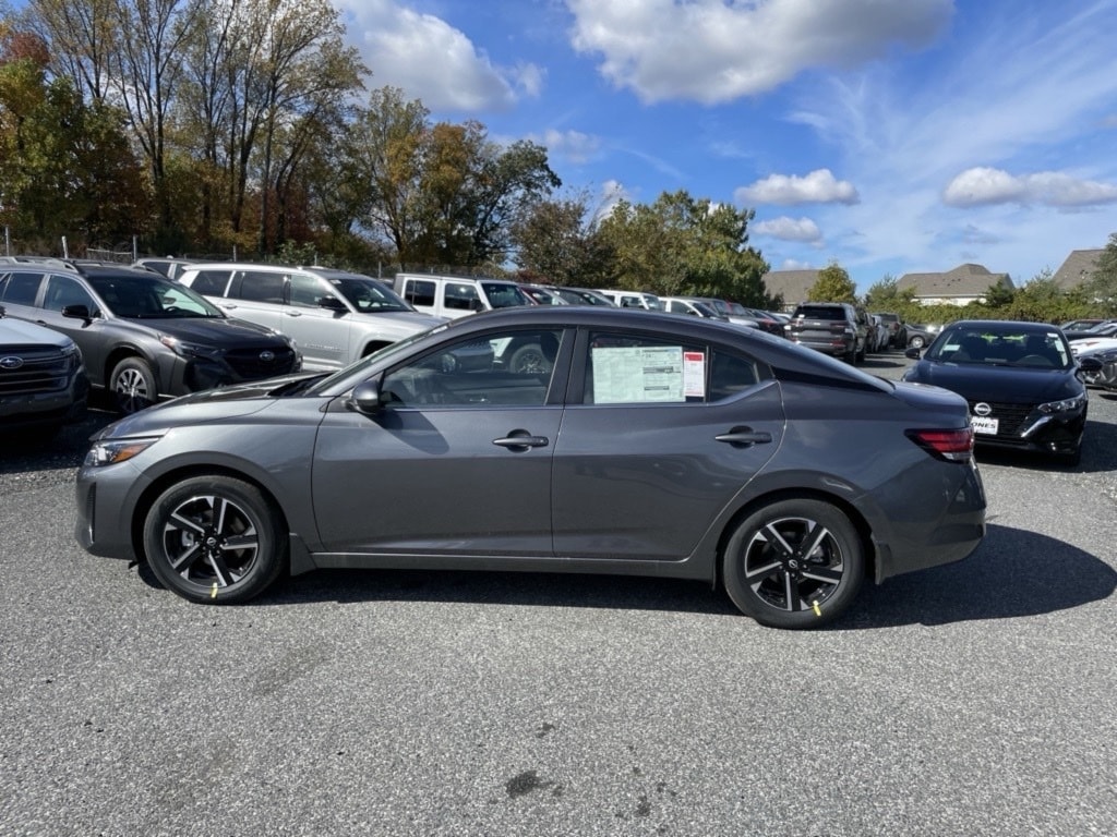 New 2025 Nissan Sentra SV Sedan