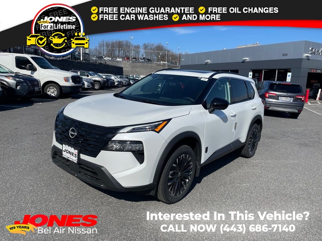 2026 Nissan Rogue Dark Armor AWD's photo