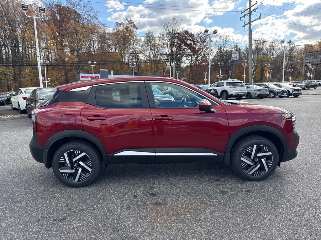 New 2025 Nissan Kicks SV SUV