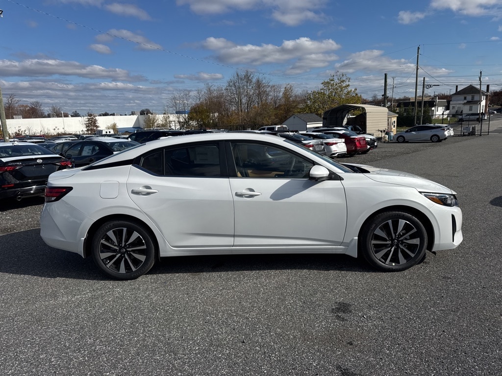 New 2025 Nissan Sentra SV Sedan