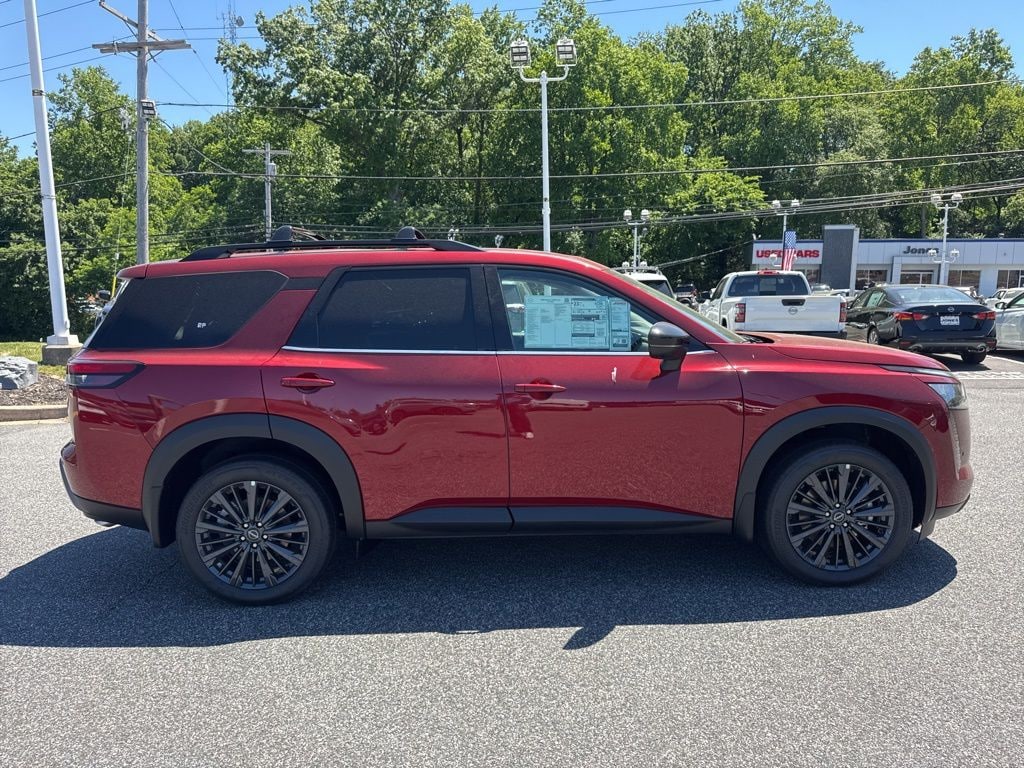 New 2026 Nissan Pathfinder SL SUV