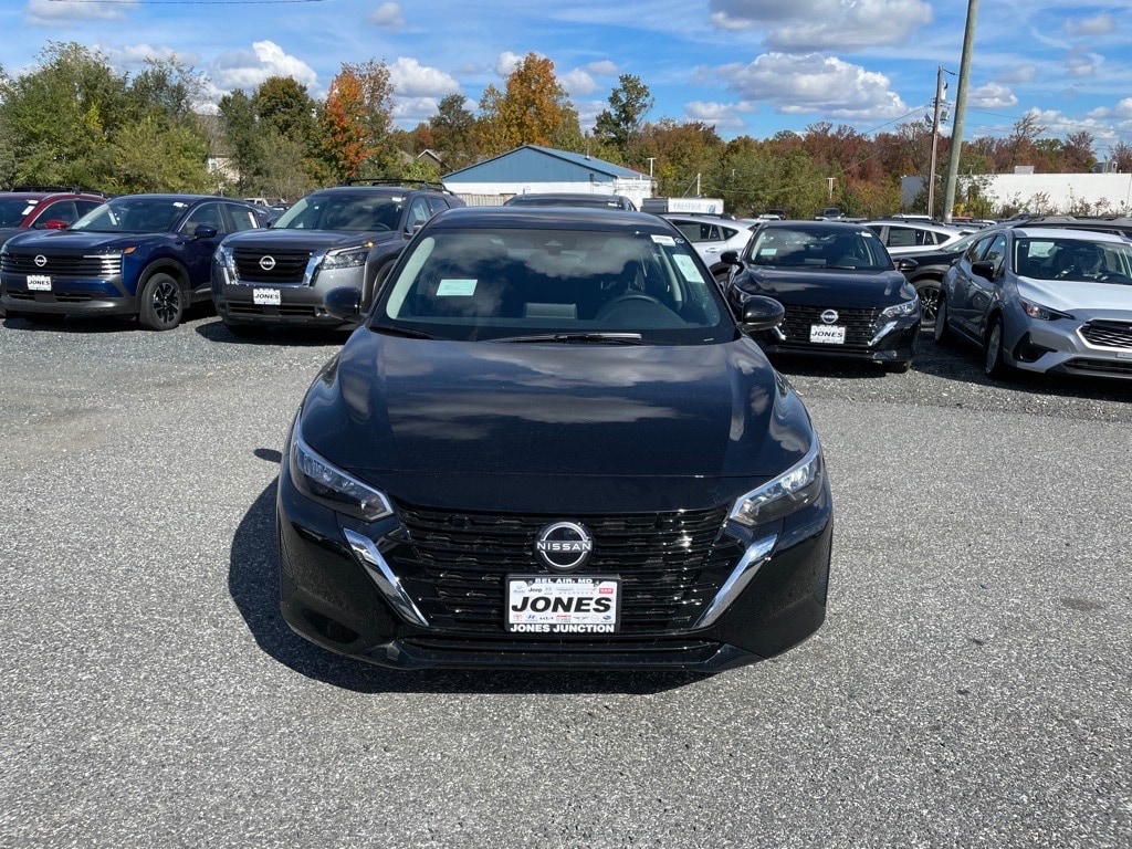 New 2025 Nissan Sentra SV Sedan