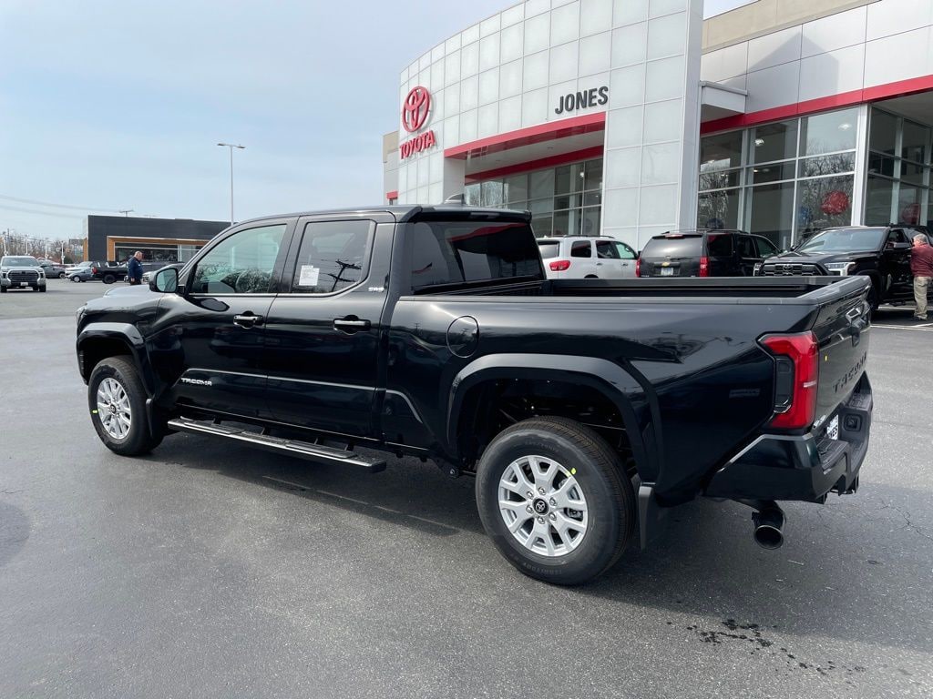 New 2026 Toyota Tacoma SR5 4X4 DBL CAB LONG BED