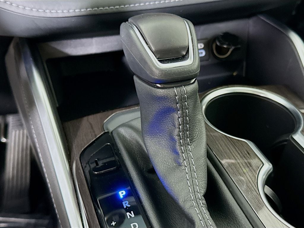 2026 Toyota Highlander Platinum - Photo 11