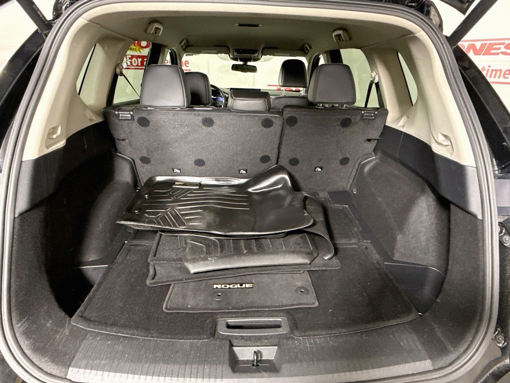 2024 Nissan Rogue SL - Photo 29
