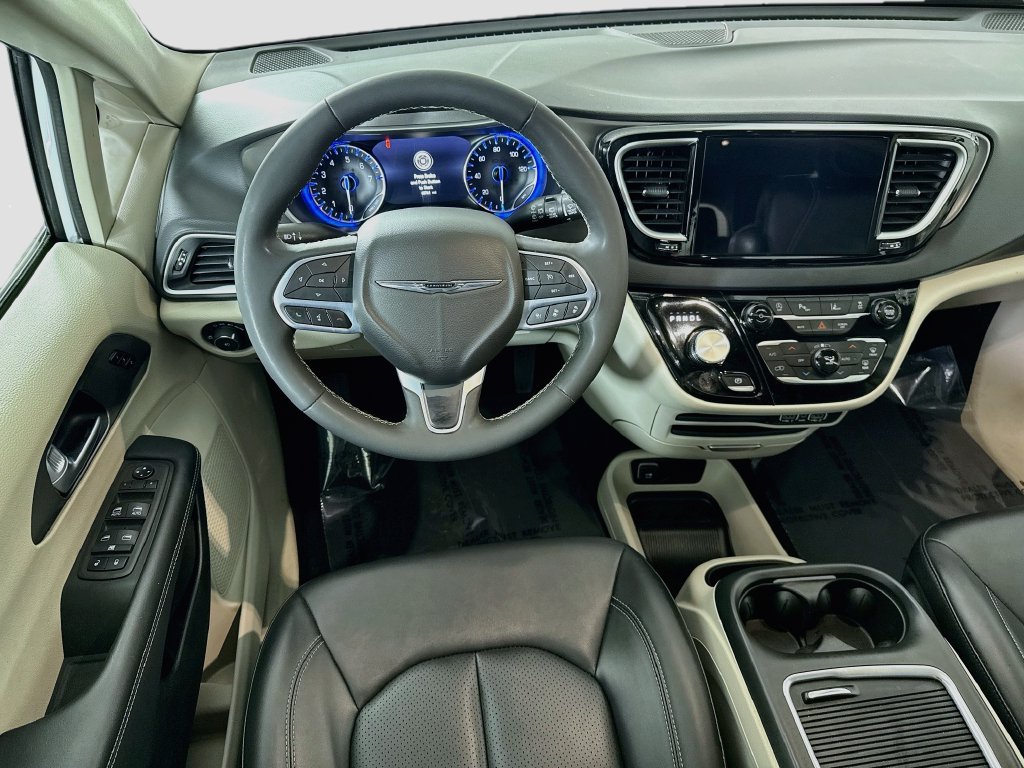 Used 2024 Chrysler Pacifica Touring L Van Passenger Van