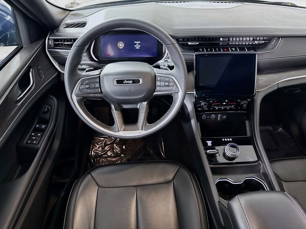 Used 2024 Jeep Grand Cherokee Limited SUV