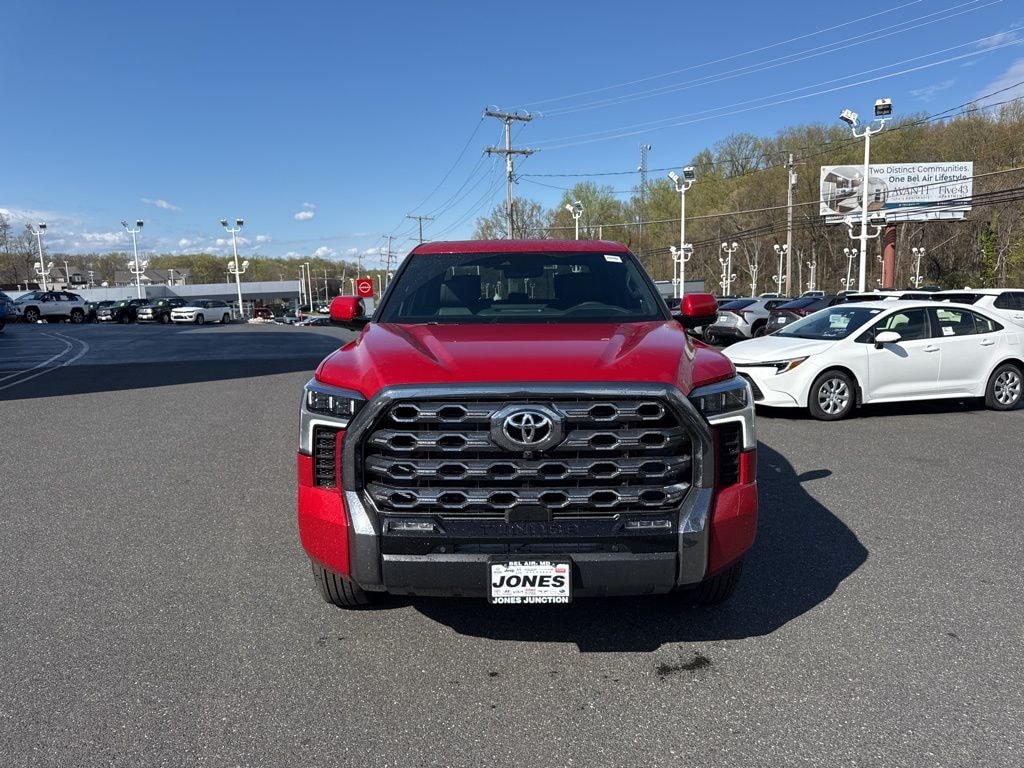 New 2025 Toyota Tundra Platinum PLATINUM CREWMAX 5.5