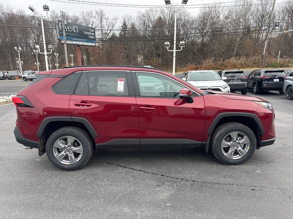 New 2025 Toyota RAV4 XLE XLE AWD SUV