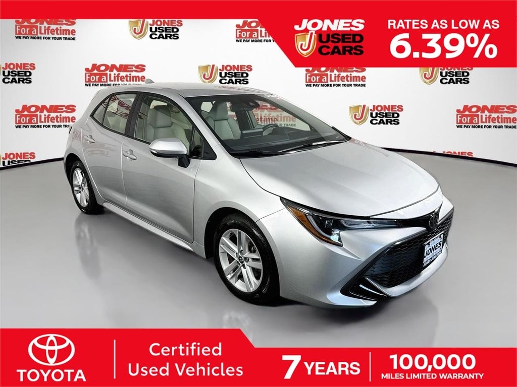 Certified 2022 Toyota Corolla Hatchback SE Hatchback