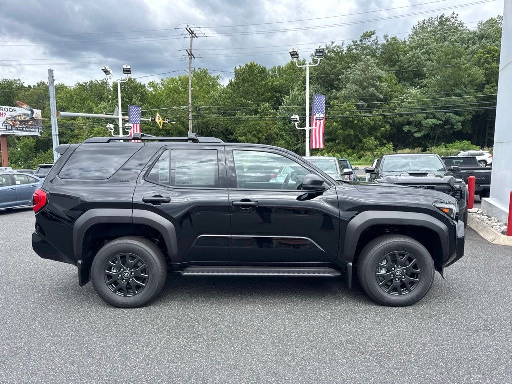 New 2026 Toyota 4Runner SR5 4WD SR5