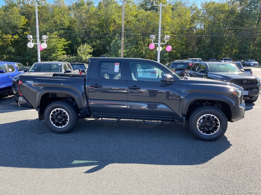 New 2025 Toyota Tacoma TRD Off-Road 4X4 DOUBLE CAB