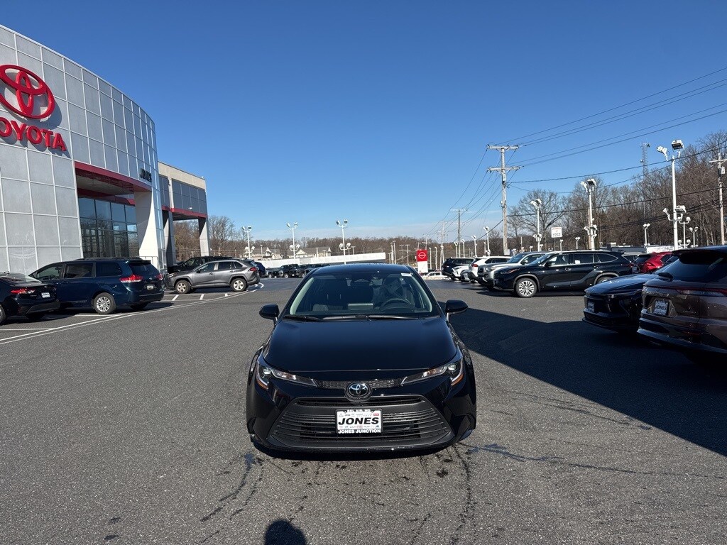 New 2026 Toyota Corolla LE LE