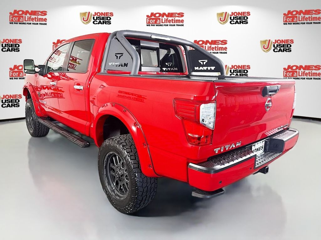 Used 2021 Nissan Titan SV Truck Crew Cab