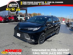 2025 Toyota Sienna Woodland Edition WOODLAND EDITION