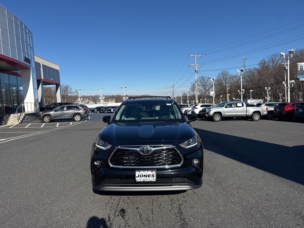 New 2026 Toyota Highlander Platinum PLATINUM AWD
