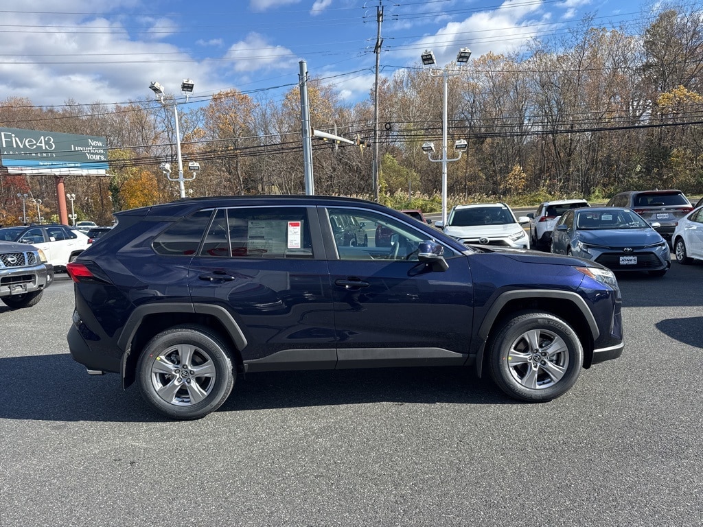 New 2025 Toyota RAV4 XLE XLE AWD SUV