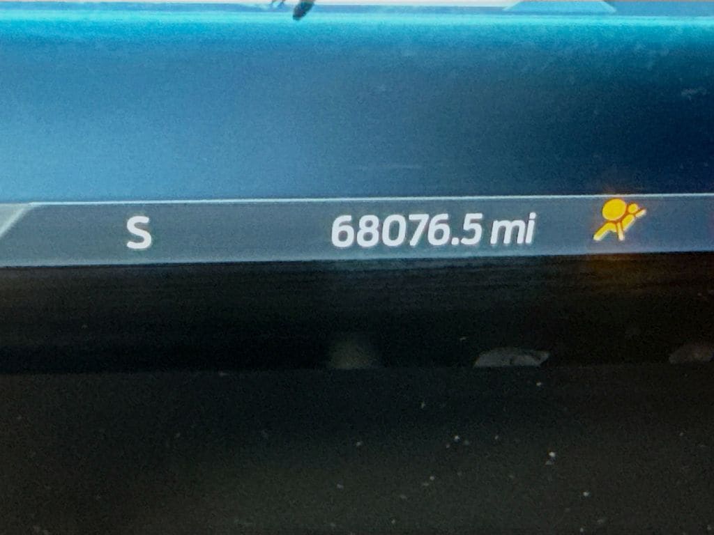 Used 2022 Ford F-150 Lightning Lariat Truck SuperCrew Cab