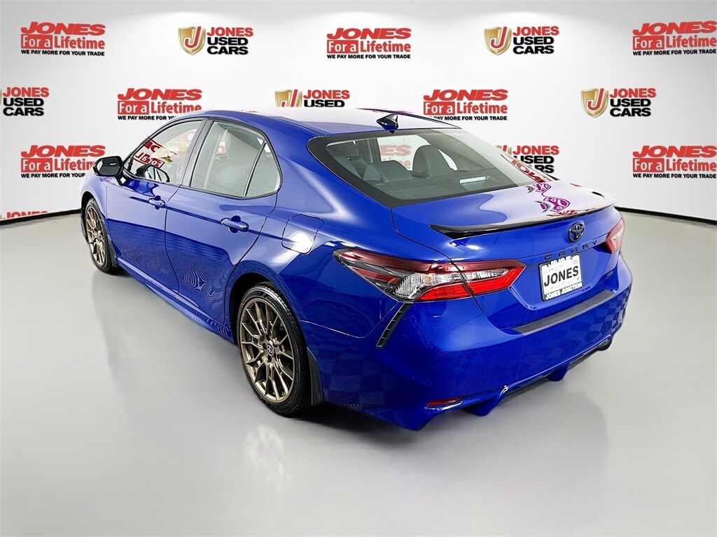 Used 2023 Toyota Camry SE Sedan
