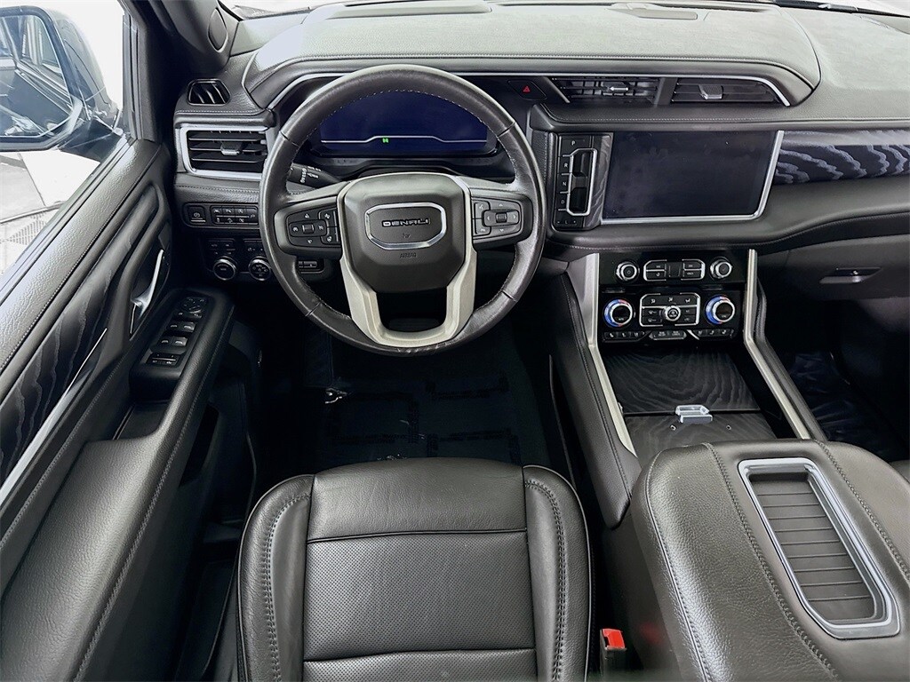 Used 2022 GMC Yukon XL Denali SUV