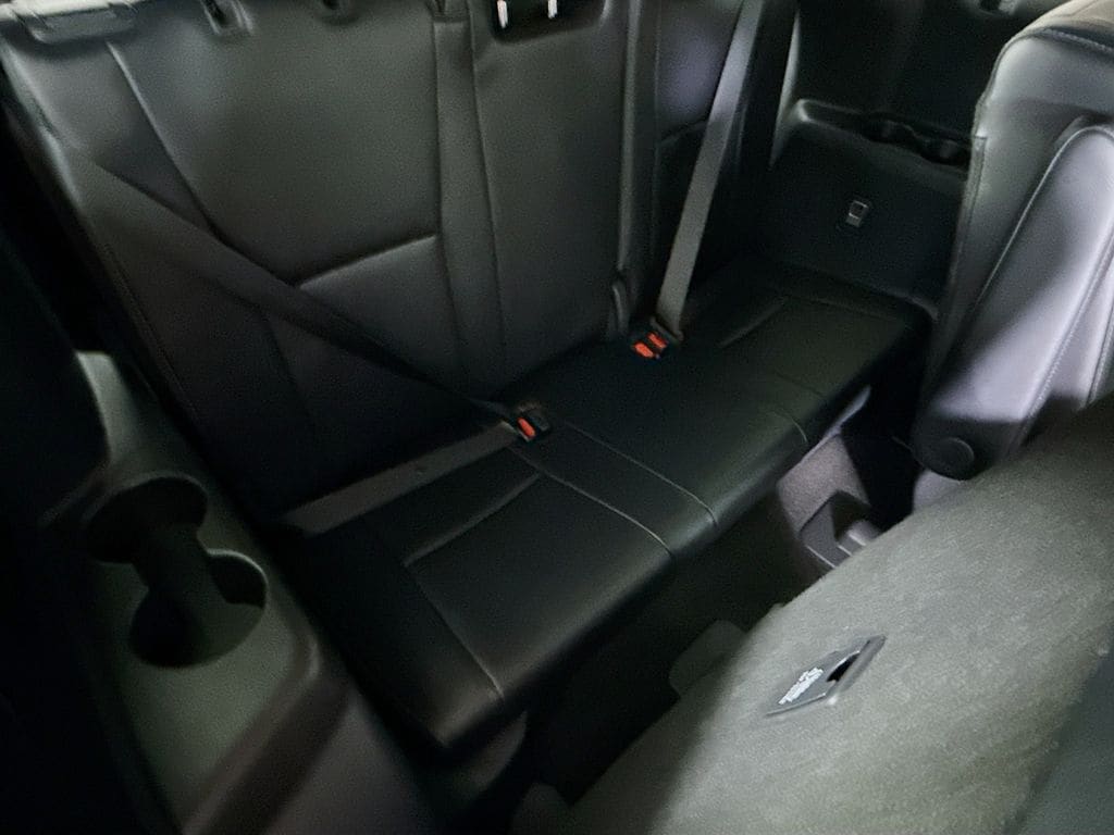 2026 Toyota Highlander Platinum - Photo 32