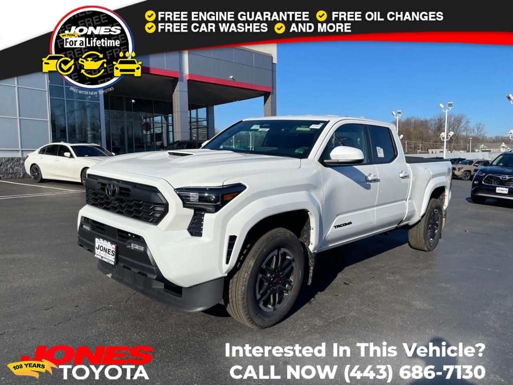2025 Toyota Tacoma TRD Sport's photo