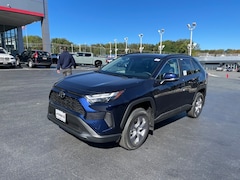 2025 Toyota RAV4 XLE XLE AWD SUV