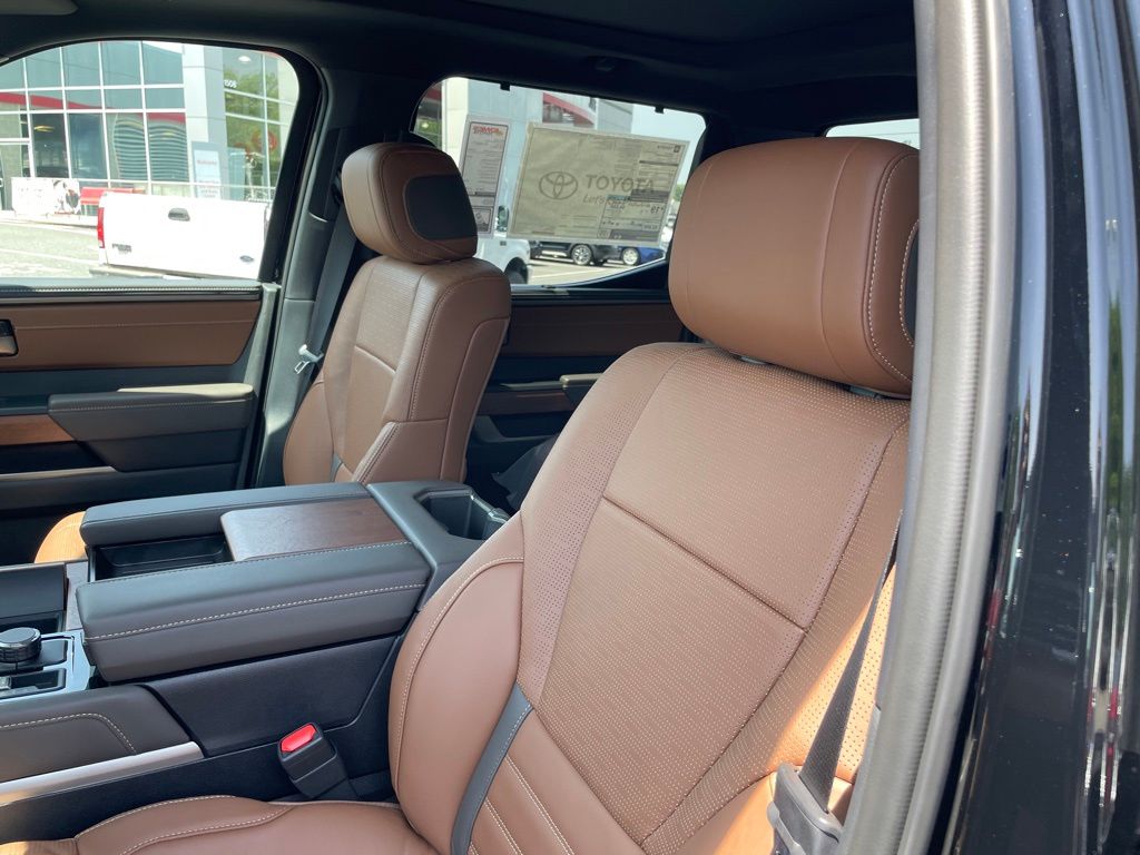 2026 Toyota Tundra 1794 Edition - Photo 10