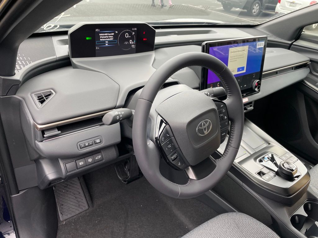 2026 Toyota bZ XLE - Photo 9