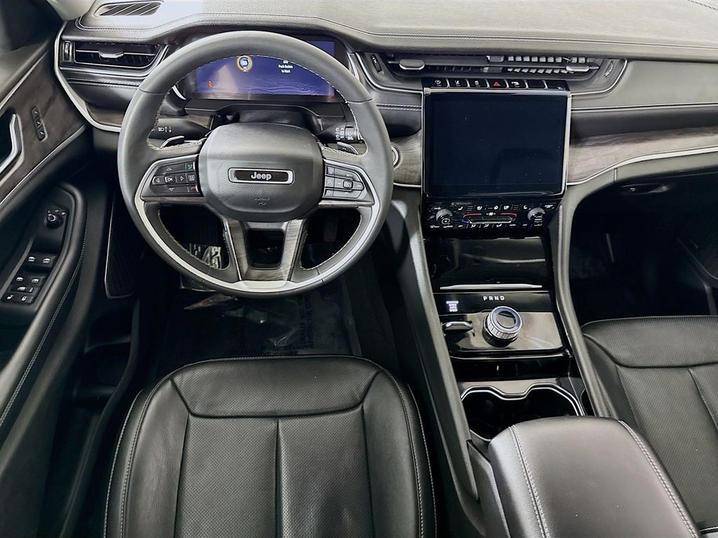 Used 2023 Jeep Grand Cherokee Limited SUV