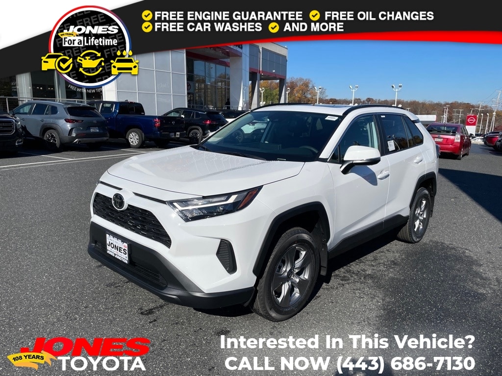 New 2025 Toyota RAV4 XLE XLE AWD SUV
