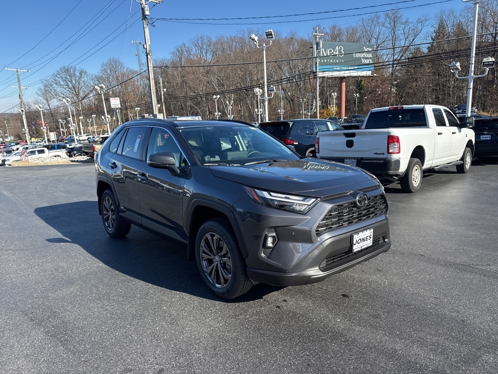 New 2025 Toyota RAV4 Hybrid XLE Premium XLE PREM AWD SUV
