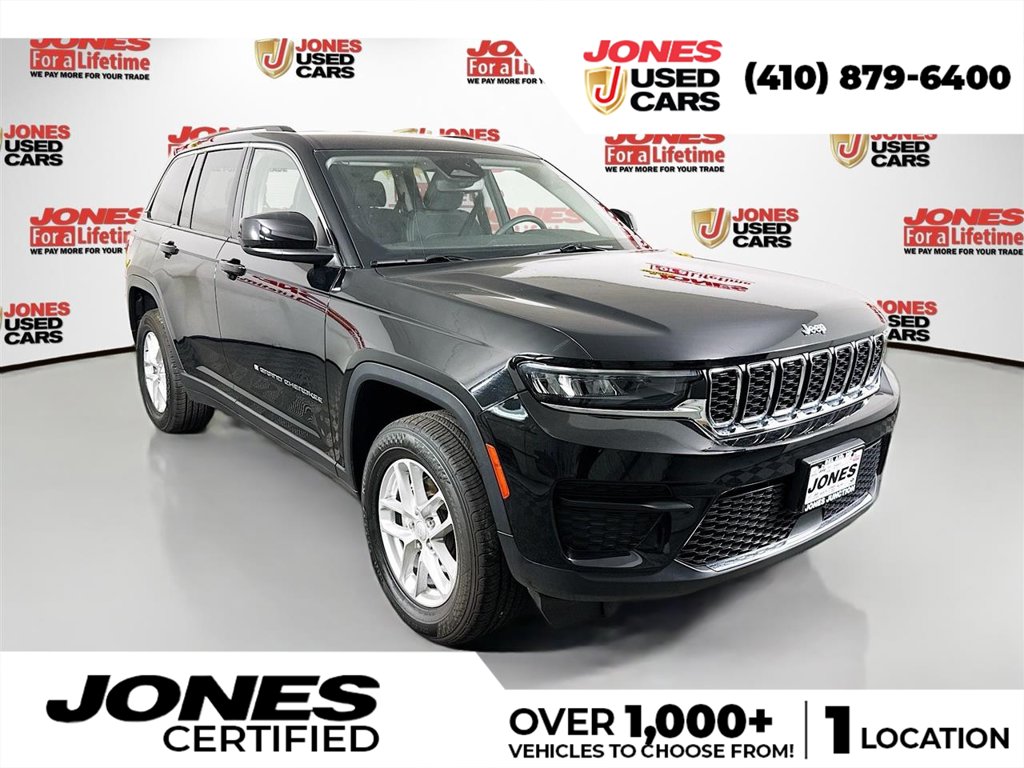 2023 Jeep Grand Cherokee Laredo SUV