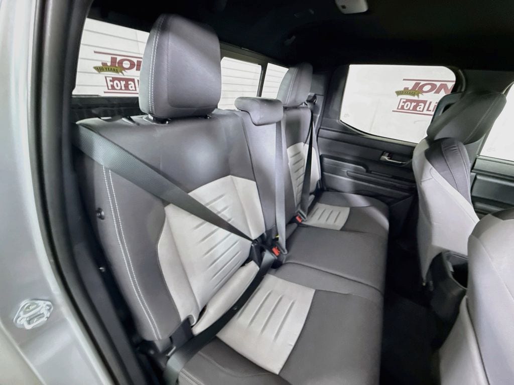 2024 Toyota Tacoma TRD Sport - Photo 32