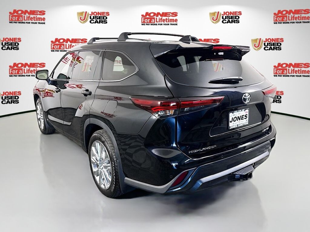 Certified 2026 Toyota Highlander Hybrid Limited SUV