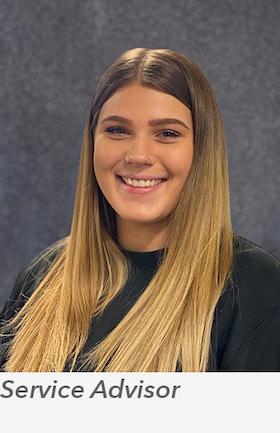 Staff member Alexandra Ford from 8fd586787412