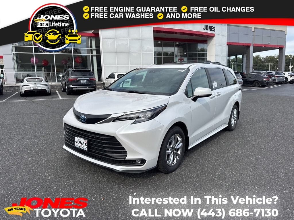 New 2025 Toyota Sienna XLE 7 PASSENGER