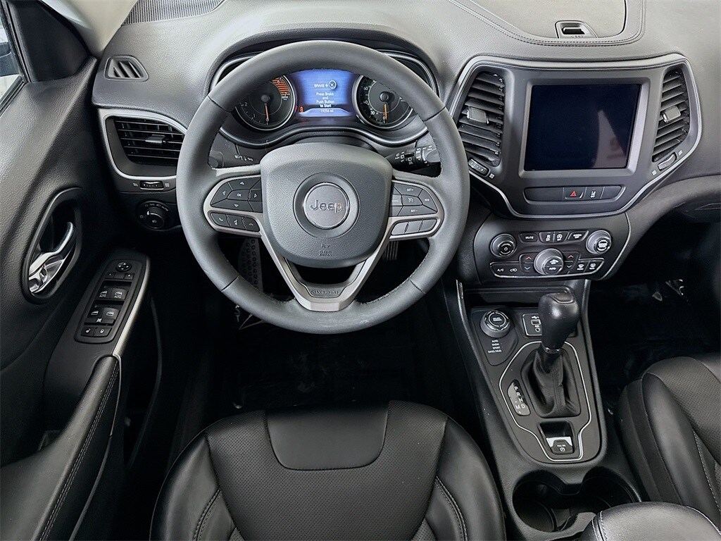 2022 Jeep Cherokee Latitude Lux photo 3