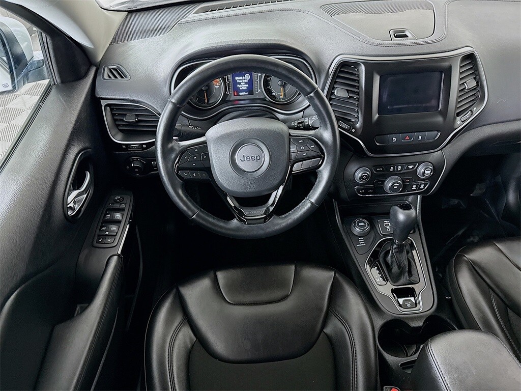 Used 2021 Jeep Cherokee Altitude SUV