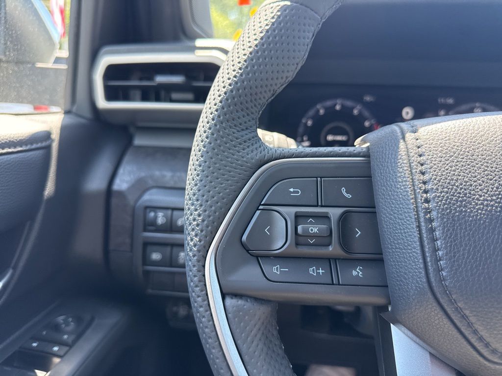 2026 Toyota Tacoma Limited - Photo 17