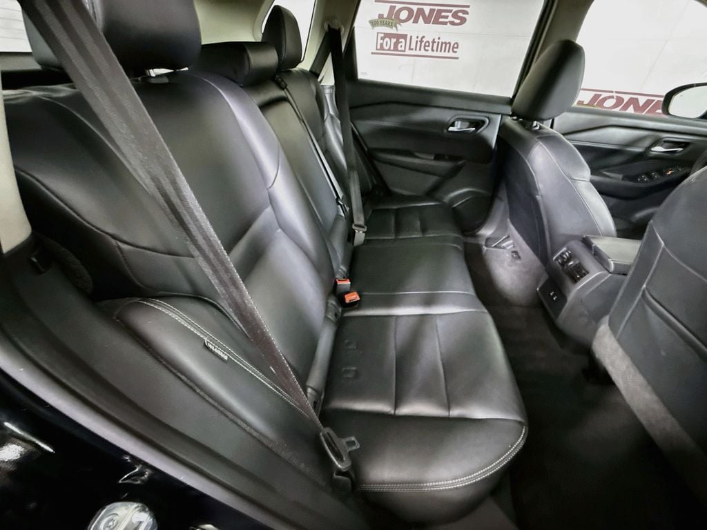 2024 Nissan Rogue SL - Photo 31