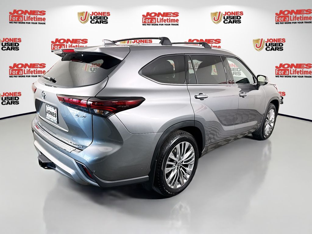2026 Toyota Highlander Platinum - Photo 19