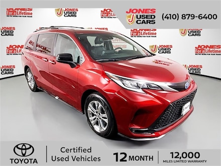 2022 Toyota Sienna XSE Van Passenger Van